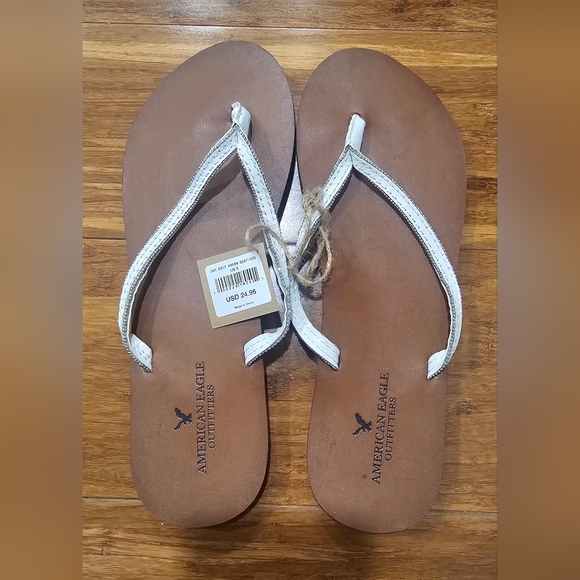 American Eagle Outfitters Brown and White Sandals - Picture 1 of 2